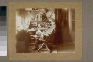 Douglas Tilden at his desk. Courtesy of The Bancroft Library, University of California, Berkeley 